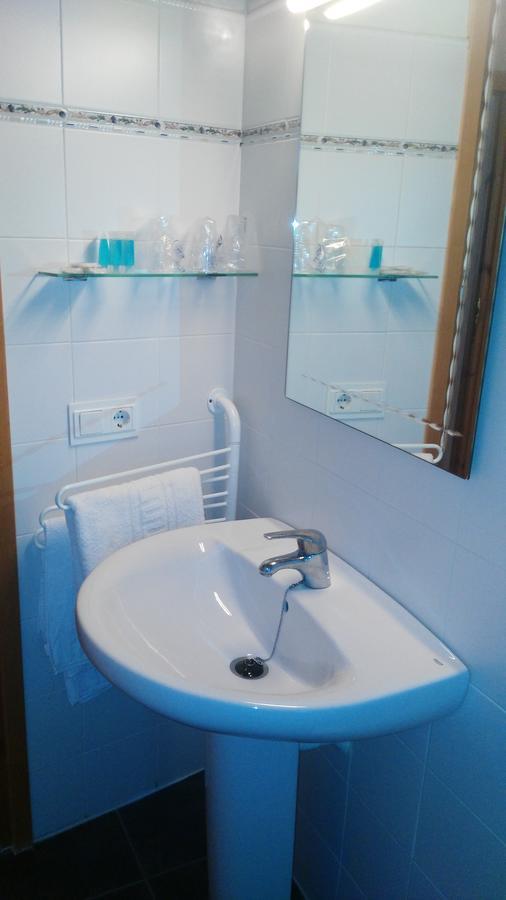 Bilanayur Hotel Alberuela de la Liena Kültér fotó